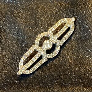 Signed Ben Amun Retro Art Deco Style Rhinestone Brooch